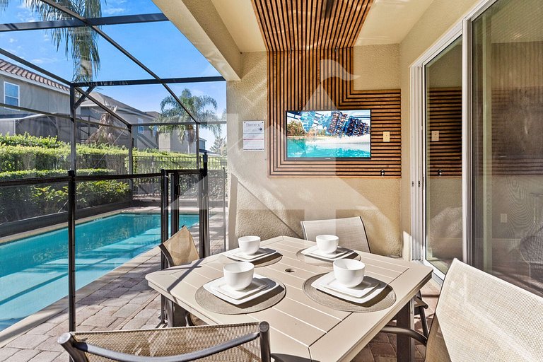 Vila 8Q Disney c/ Piscina, Spa e Bar Temático