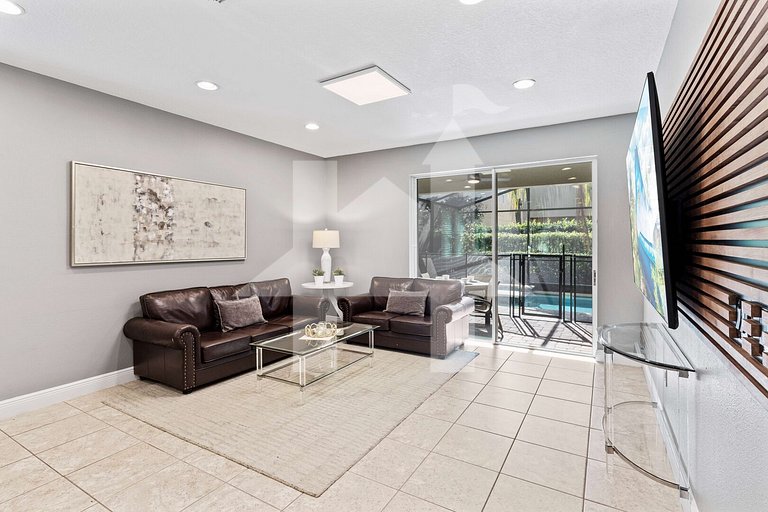 Vila 8Q Disney c/ Piscina, Spa e Bar Temático