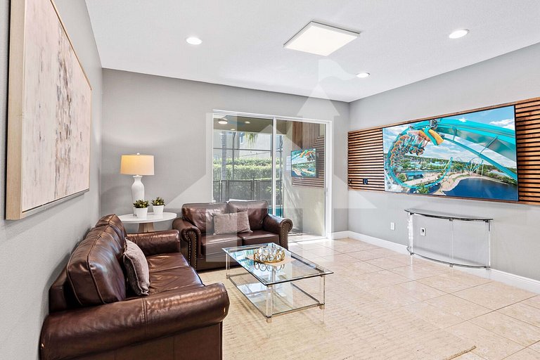 Vila 8Q Disney c/ Piscina, Spa e Bar Temático