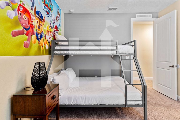 Vila 8Q Disney c/ Piscina, Spa e Bar Temático