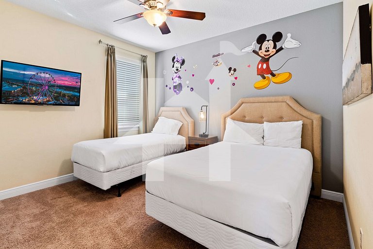 Vila 8Q Disney c/ Piscina, Spa e Bar Temático