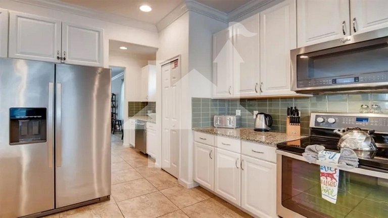 Disney 6BR Villa w/ Pool, Spa & Game Room