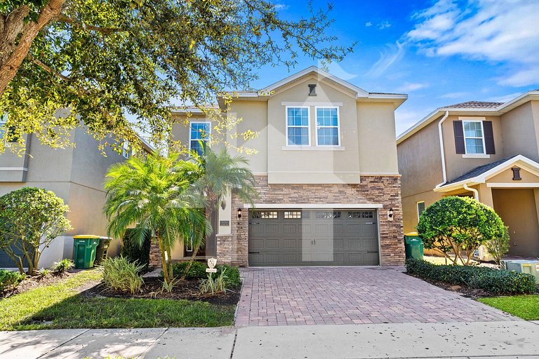 Vila 8Q Disney c/ Piscina, Spa e Bar Temático