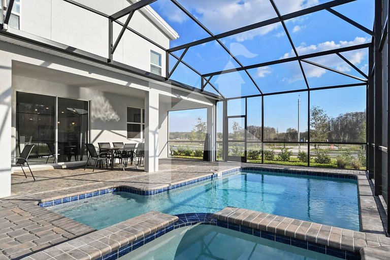 Vacation Home Near Disney, 9 bedrooms