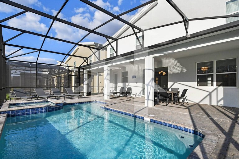 Vacation Home Near Disney, 9 bedrooms