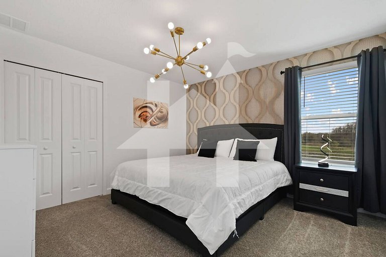 Vacation Home Near Disney, 9 bedrooms