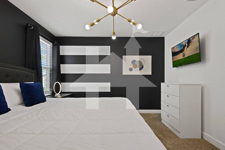 Vacation Home Near Disney, 9 bedrooms