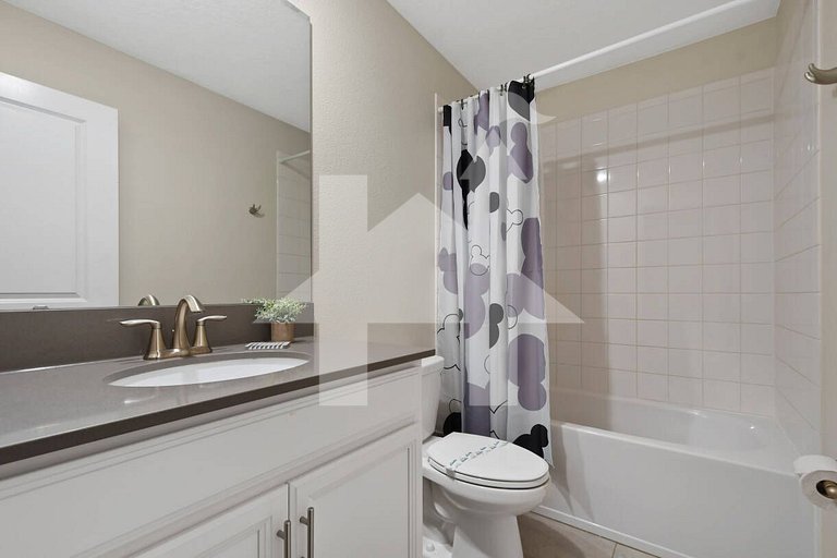 Vacation Home Near Disney, 9 bedrooms