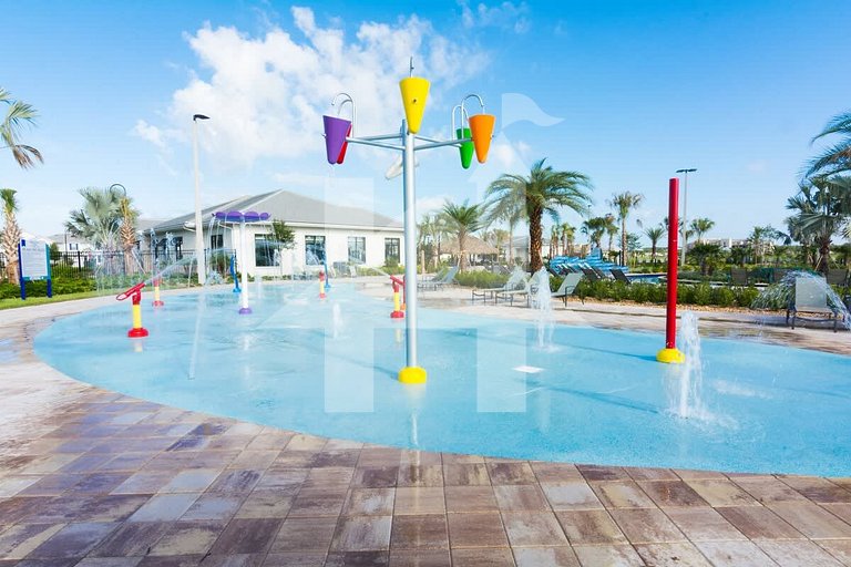 Vacation Home Near Disney, 9 bedrooms