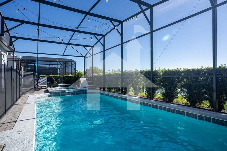 Vacation Home Near Disney, 8 bedrooms