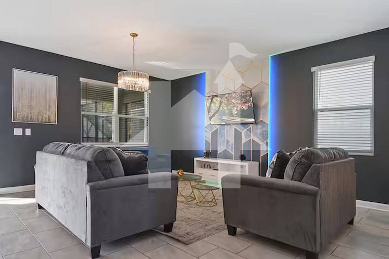 Vacation Home Near Disney, 9 bedrooms