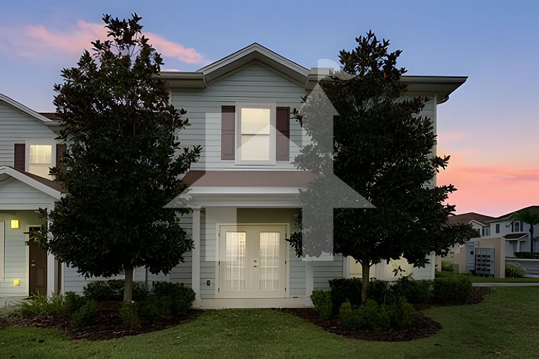 4BR Villa near Disney w/ Pool & Jacuzzi Access