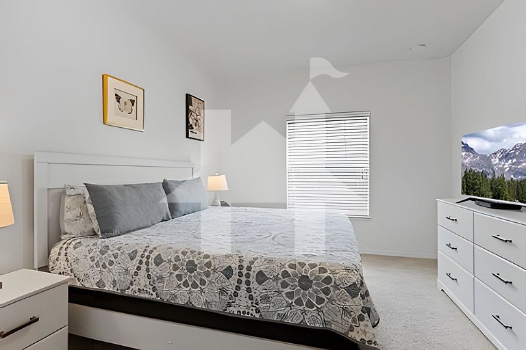 Casa 4Q no West Lucaya c/ Piscina e Jacuzzi