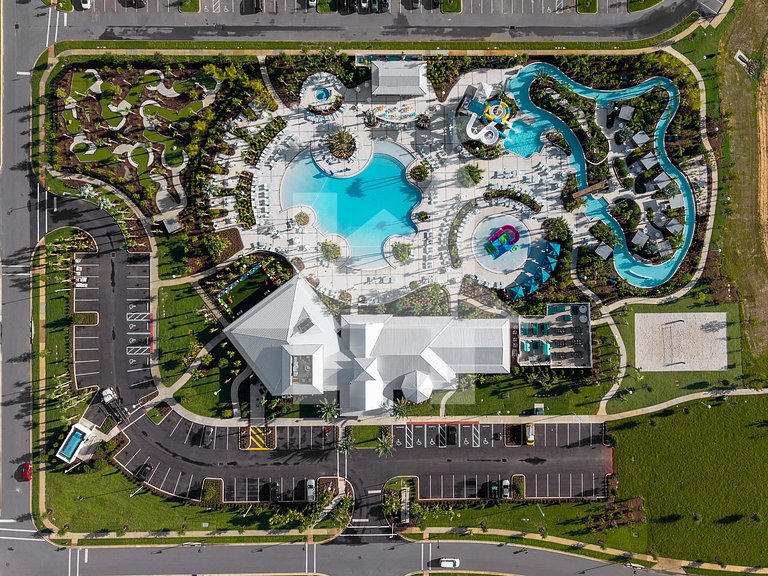 Vacation Home Near Disney, 6 bedrooms