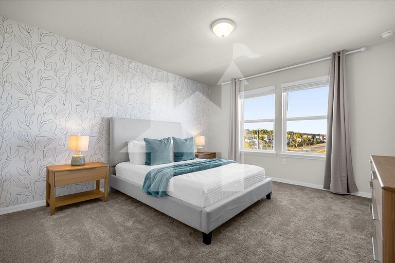 Vacation Home Near Disney, 6 bedrooms