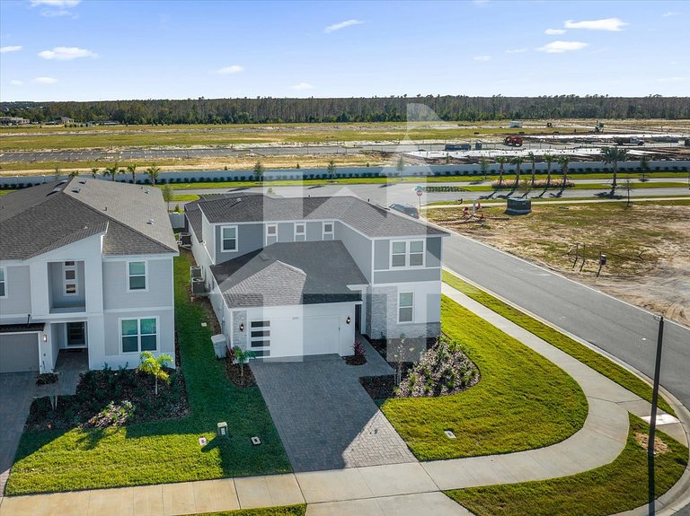 Vacation Home Near Disney, 6 bedrooms