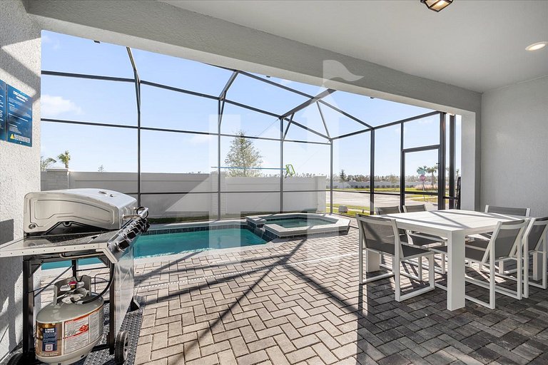 Vacation Home Near Disney, 6 bedrooms