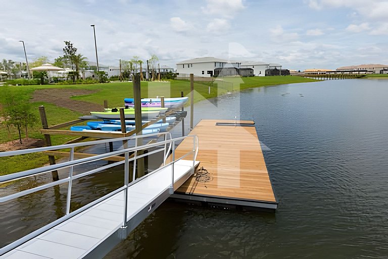 Family Villa 10min to Disney + Private Pool