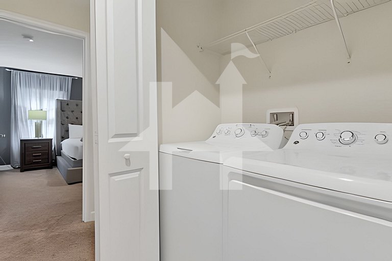 Vacation Home Near Disney, 4 bedrooms