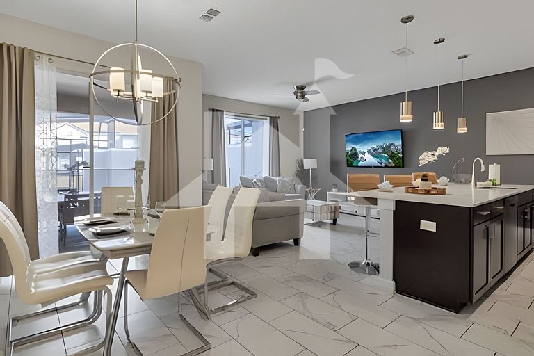 Family Villa 10min to Disney + Private Pool