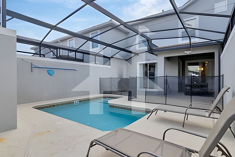 Family Villa 10min to Disney + Private Pool