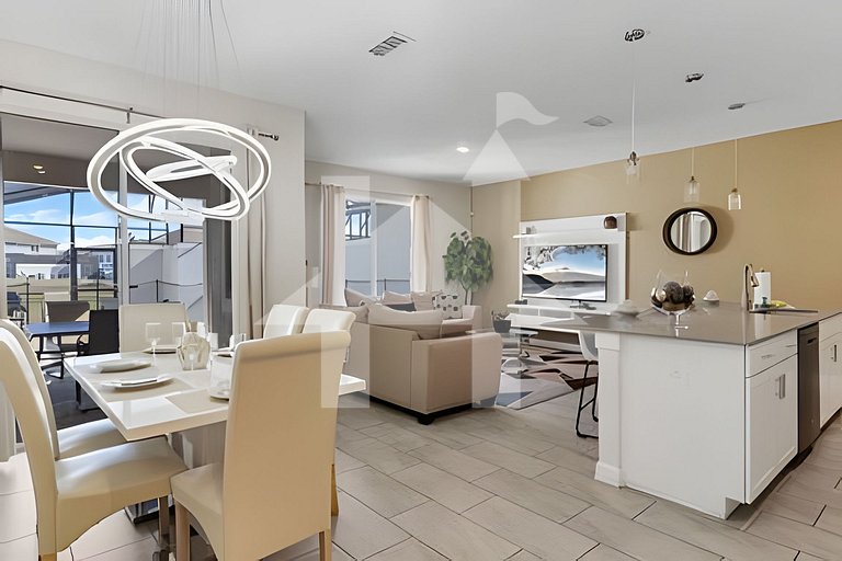 4BR Storey Lake Home, Sleeps 10
