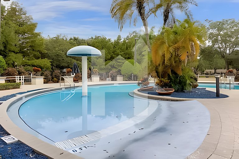 Elegant 3-Bedroom Home Close to Disney