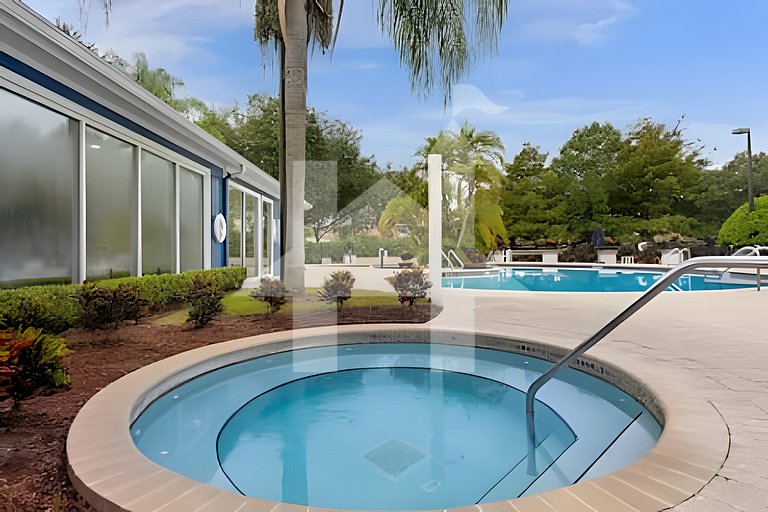 Elegant 3-Bedroom Home Close to Disney