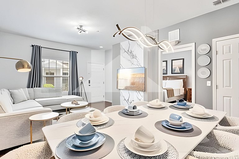 Modern 3BR Condo near Disney + Resort Pool