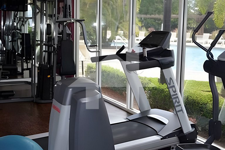 Modern 3BR Condo near Disney + Resort Pool