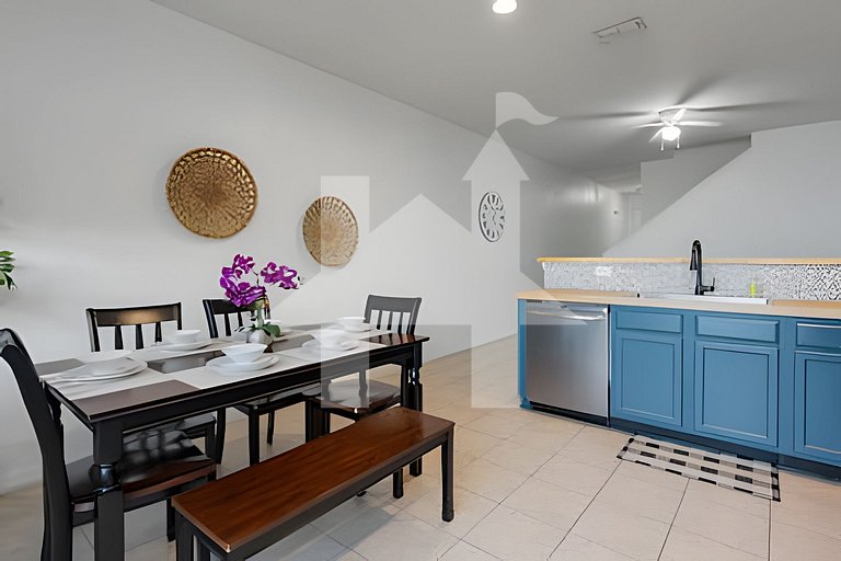 Vacation Home Near Disney, 3 bedrooms