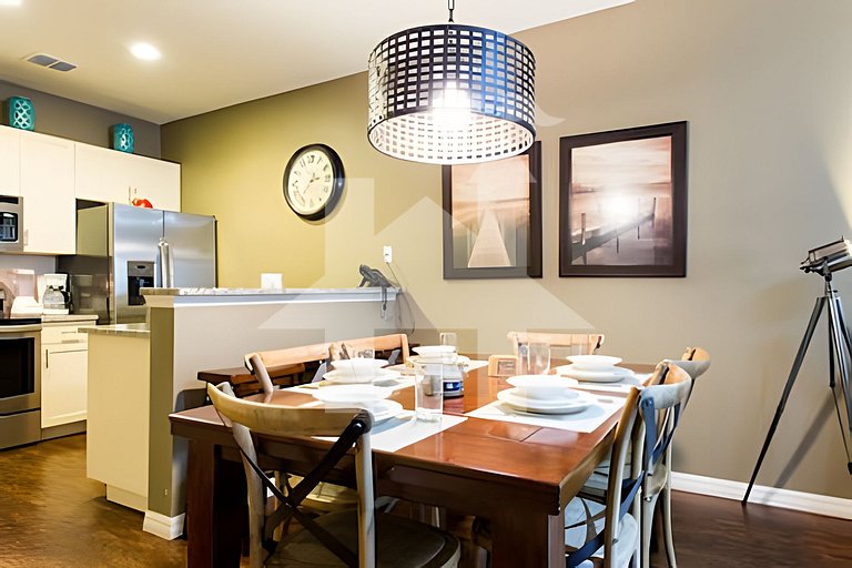 Modern Villa 10 Min from Disney, Fully Equipped.