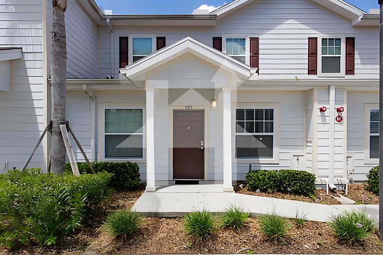 Modern Villa 10 Min from Disney, Fully Equipped.