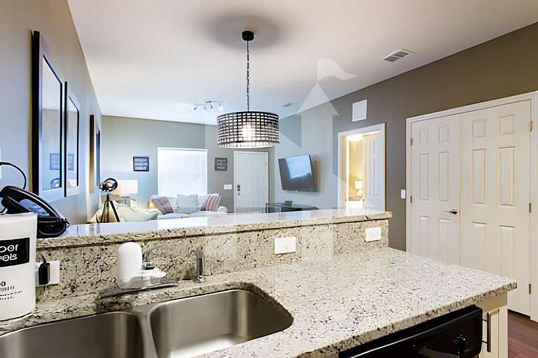 Modern Villa 10 Min from Disney, Fully Equipped.