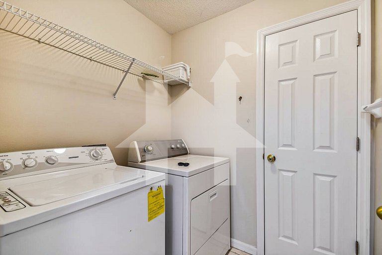 Vacation Home Near Disney, 4 bedrooms