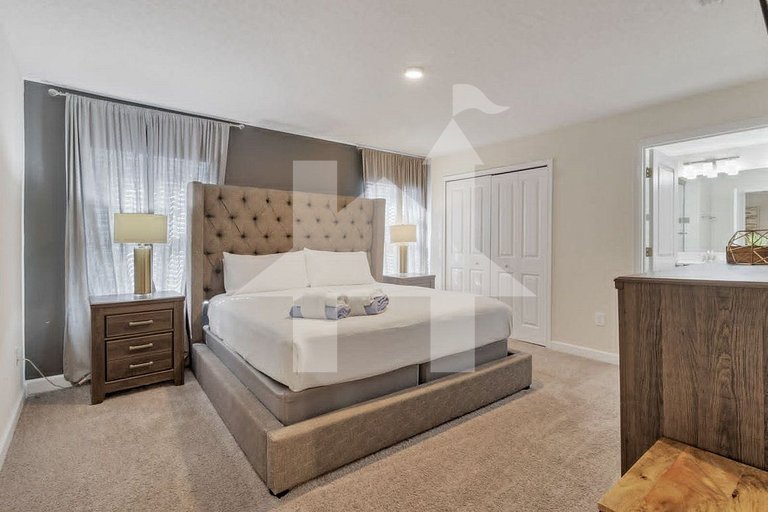 Family Villa 10min to Disney + Private Pool