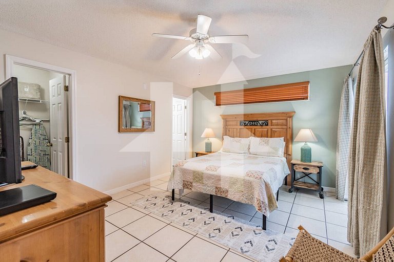 Vacation Home Near Disney, 4 bedrooms