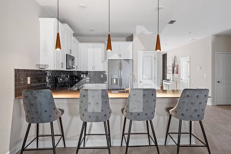 Vacation Home Near Disney, 7 bedrooms