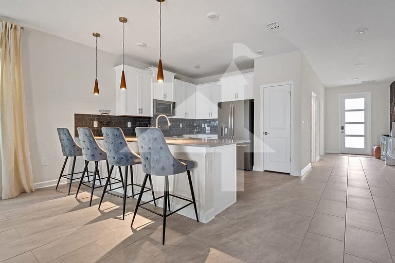 Vacation Home Near Disney, 7 bedrooms