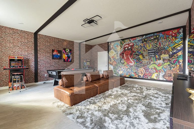 Vacation Home Near Disney, 7 bedrooms