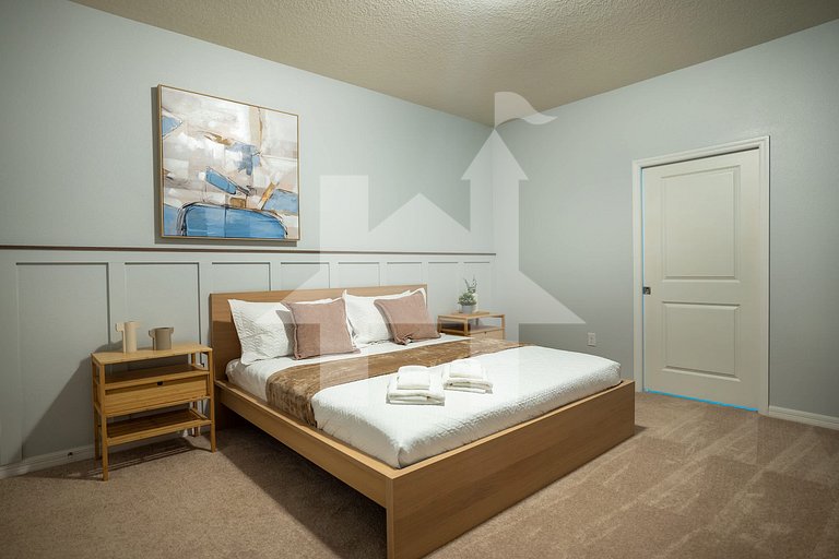 Vacation Home Near Disney, 10 bedrooms