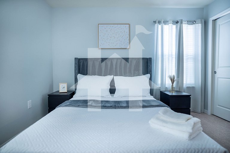 Vacation Home Near Disney, 10 bedrooms