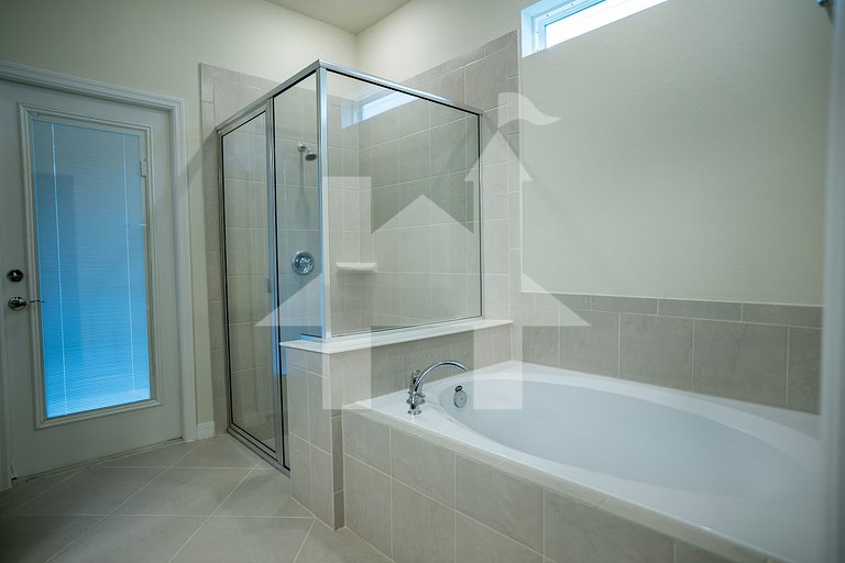 Vacation Home Near Disney, 10 bedrooms