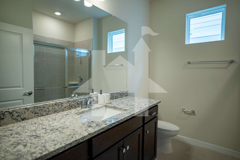 Vacation Home Near Disney, 10 bedrooms