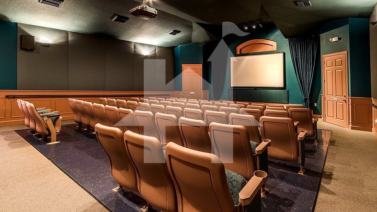 Vila Luxuosa 5 Quartos com Piscina e Lazer