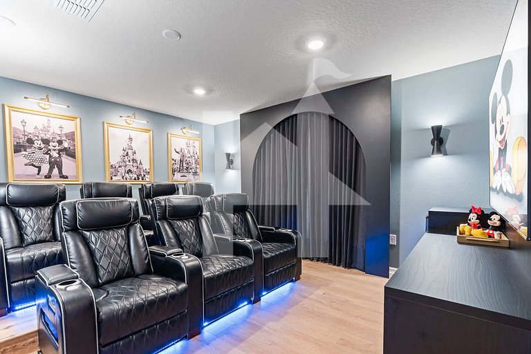 Luxury 5BR Villa with Pool and Themed Bedrooms