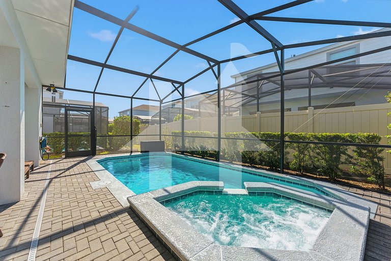 Casa 6 Quartos com Piscina e Game Room