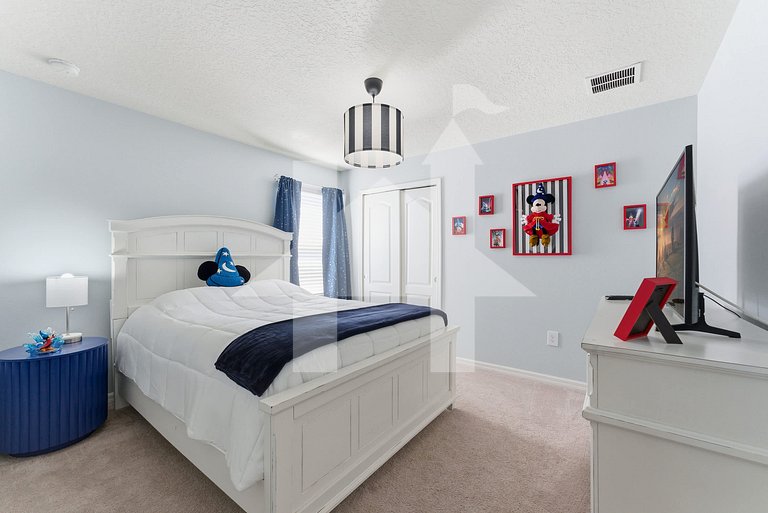 6BR Family Home with Pool and Game Room