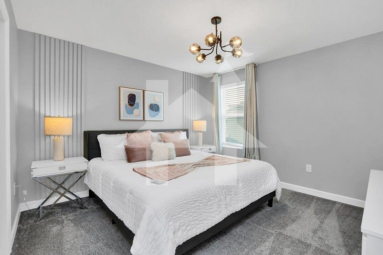 Storey Lake 9BR Villa w Pool, Theater, Game Room