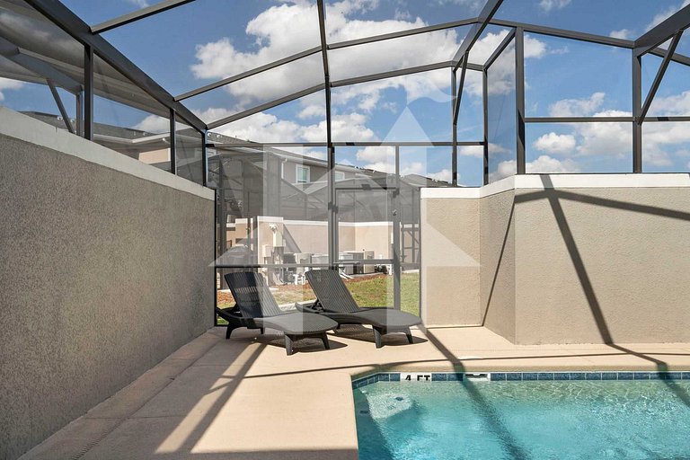 Vacation Home Near Disney, 4 bedrooms